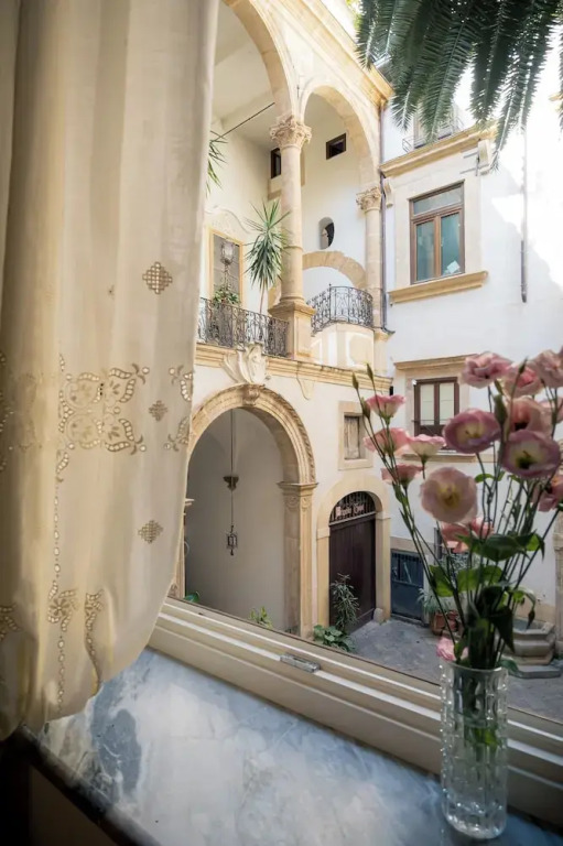 Palazzo Santa Ninfa - Luxury Mansion