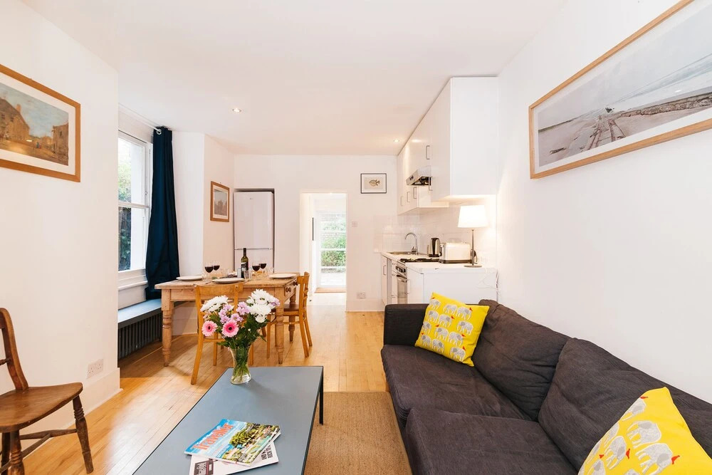 The Kensal Green Garden Apartment - GG