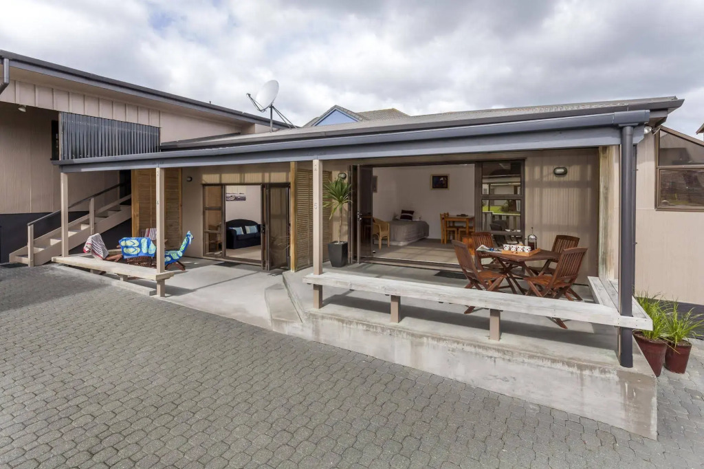 Blue Marlin Apartments