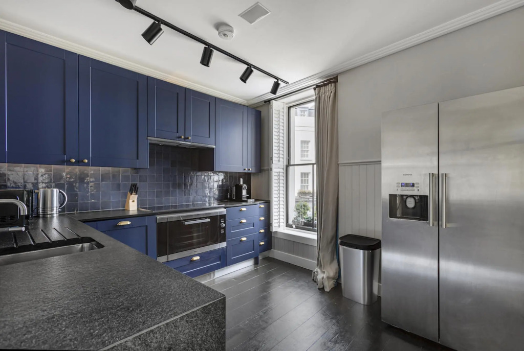 Luxurious Apartment - Denyer Street