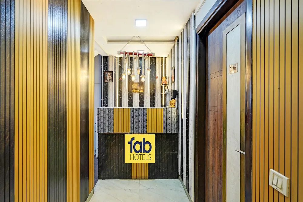 Fabhotel Season Grand
