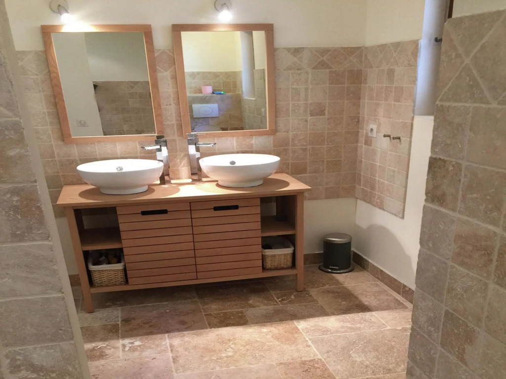 Villa in Ampus with Panoramic Views & Pool