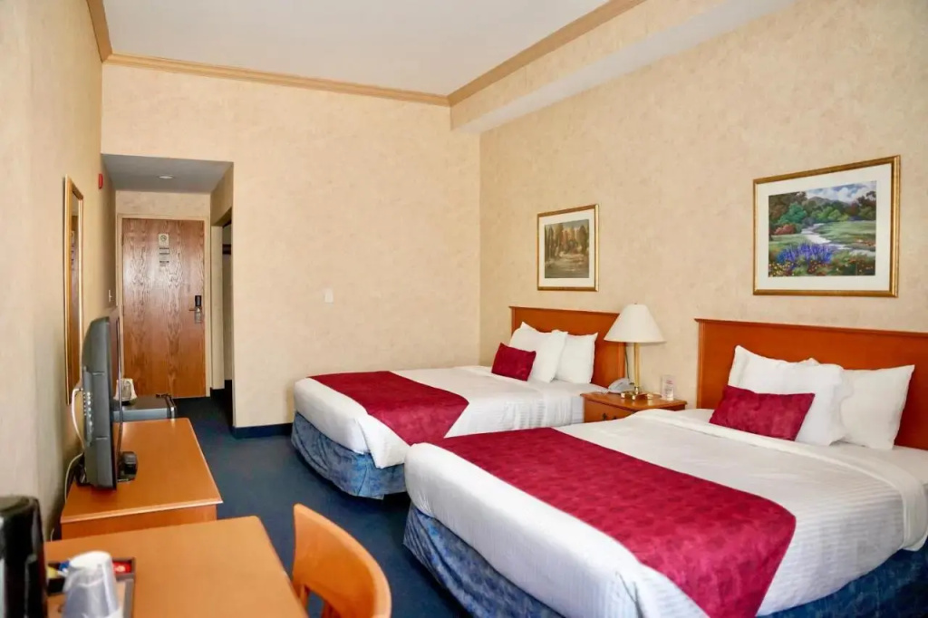 The Glengate Hotel & Suites