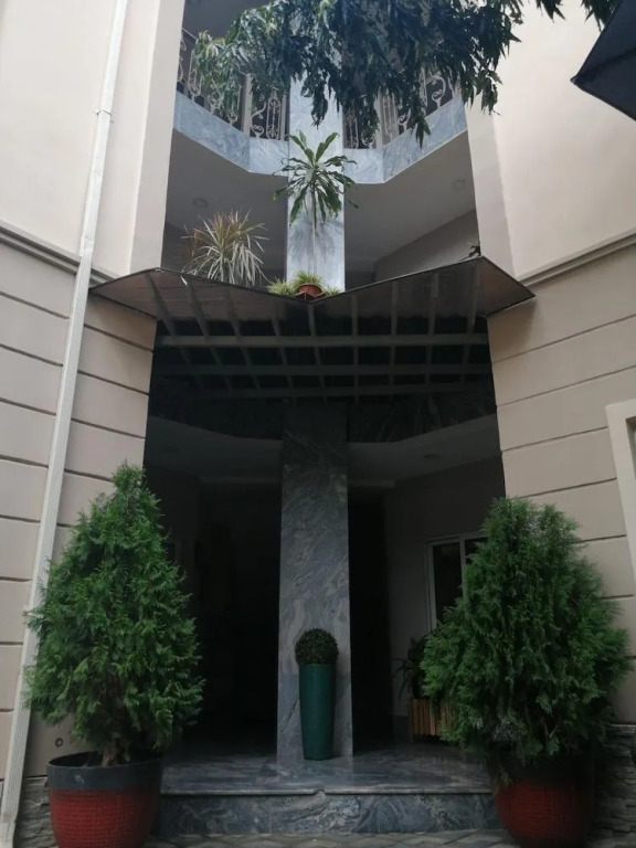 Brentford Apartments
