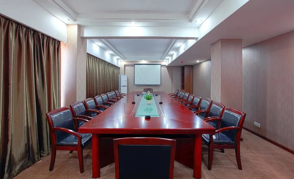 Yijia Garden Hotel