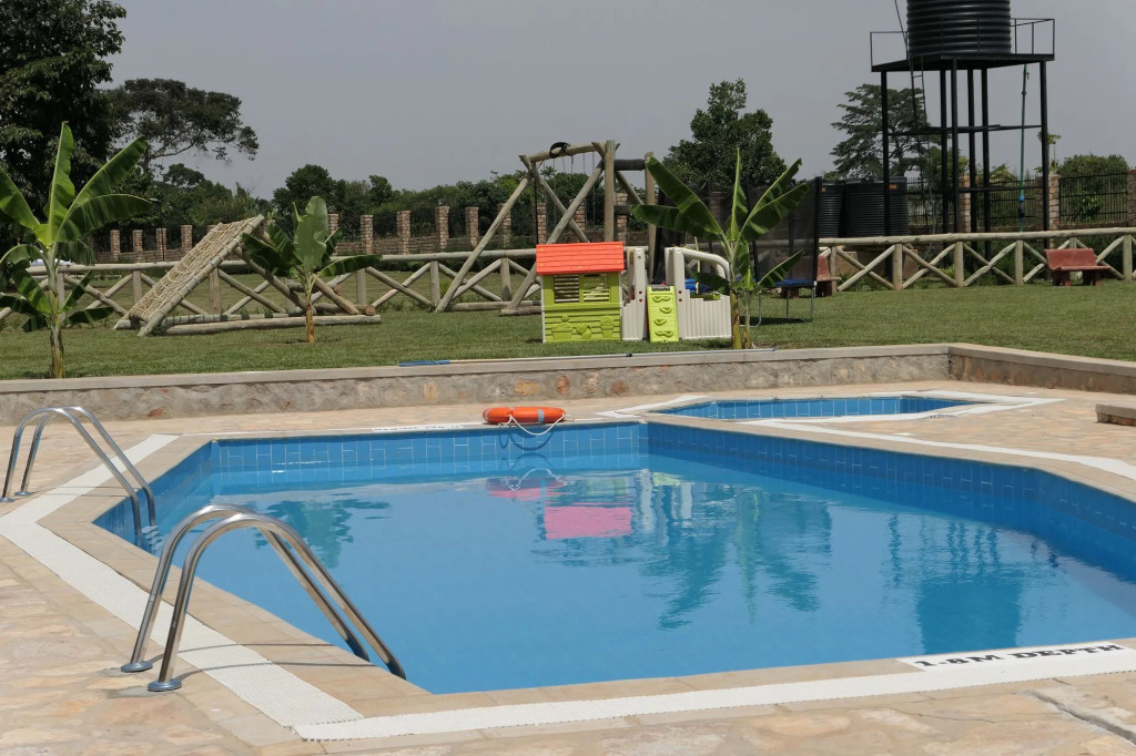 Buvi Lodge Limited