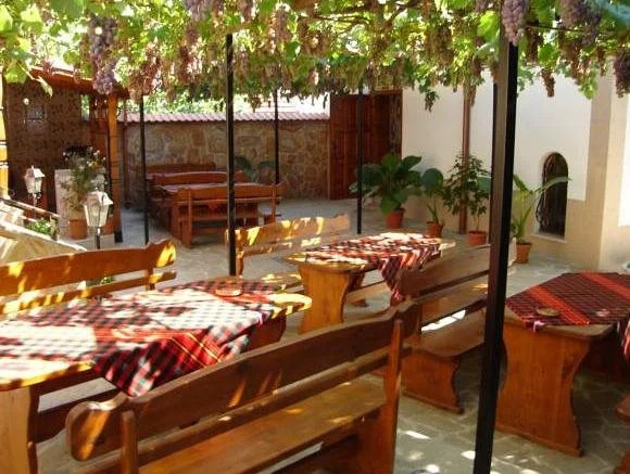 Centaur Family Hotel