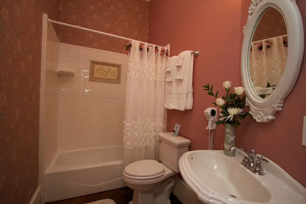 Hassinger Daniels Guest House