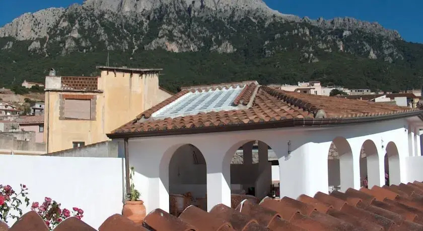 Bed and Breakfast Santa Maria Oliena