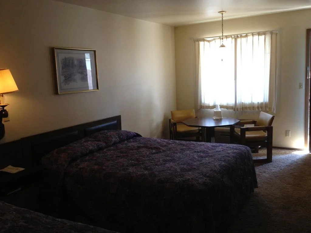 Budget Inn