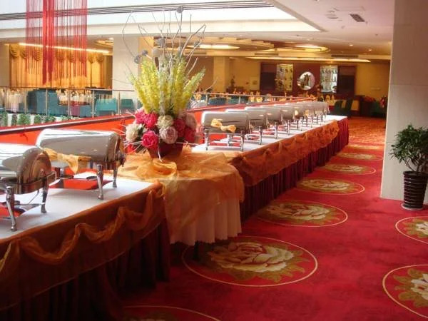 Luoyang Yijun Hotel