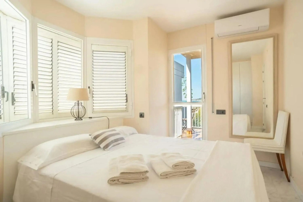 Comfortable House in Sitges with Shared Pool