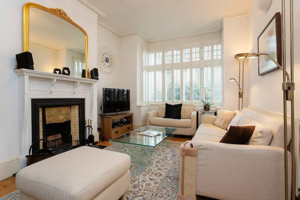 Veeve - Homely Hammersmith