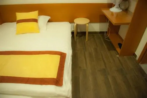 Florian Hostel
