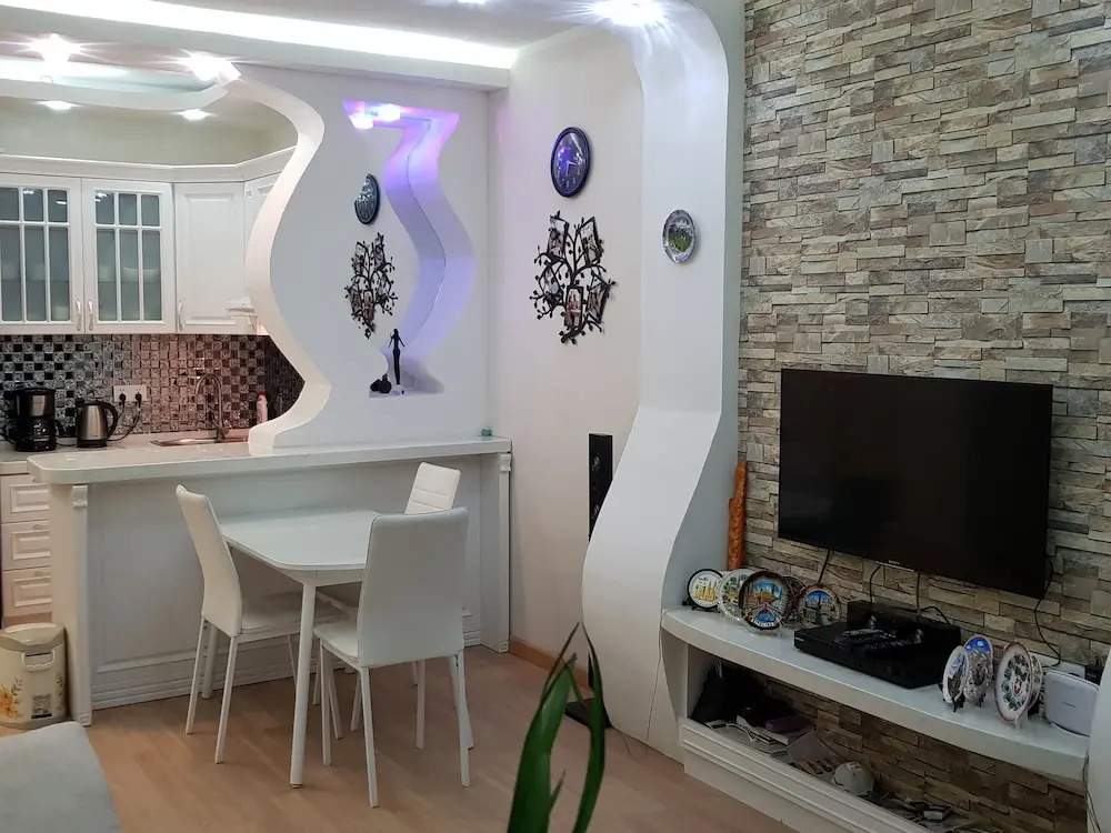 X-Apartment - Serviced Apartments