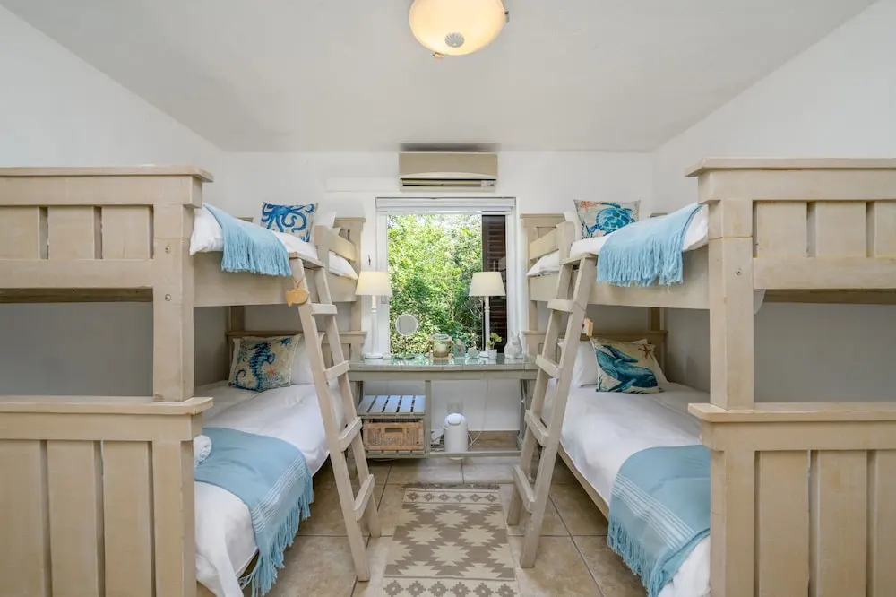 San Lameer Villa Rentals 3115