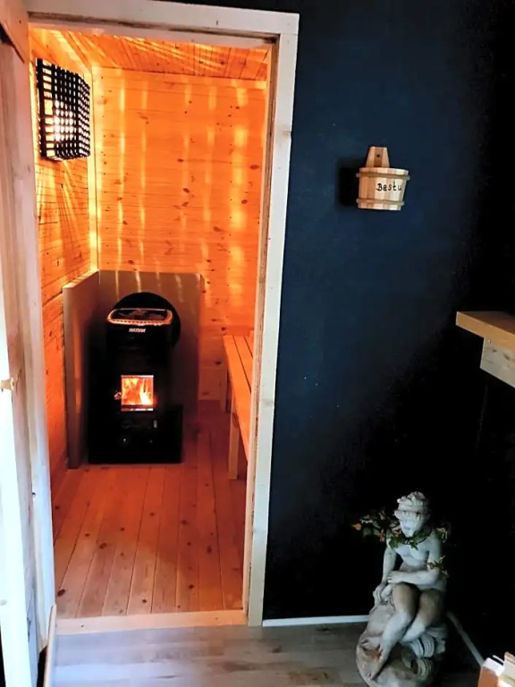 Schnieders room 3