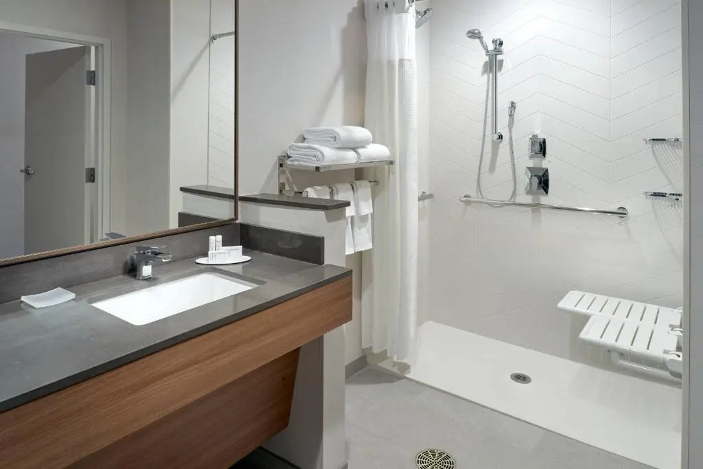Fairfield Inn & Suites by Marriott Athens-University Area