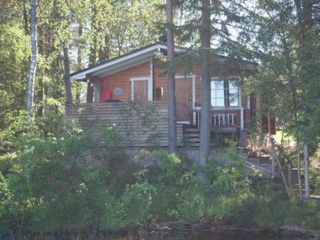 Raanumökki 4