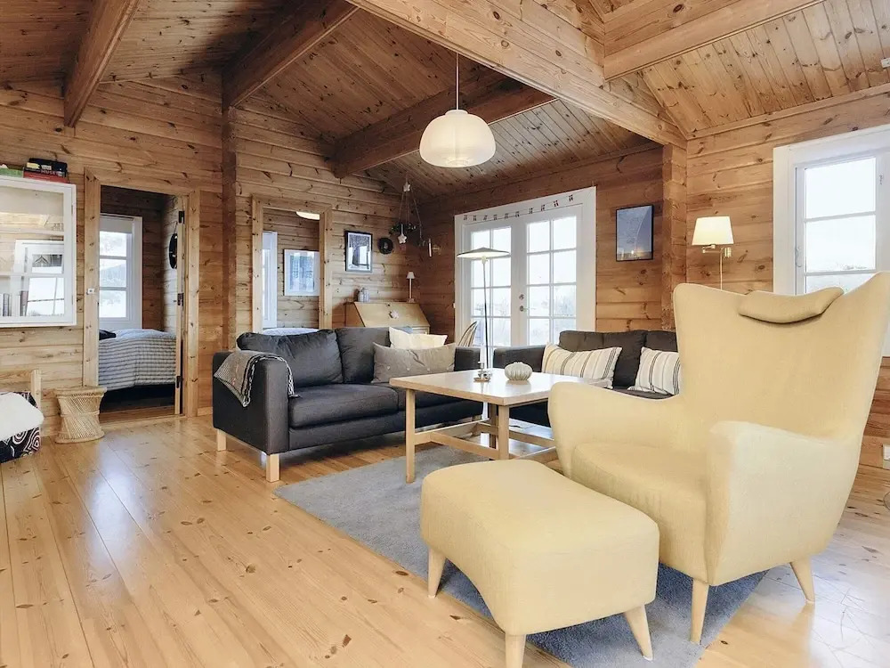 6 Person Holiday Home in Albaek