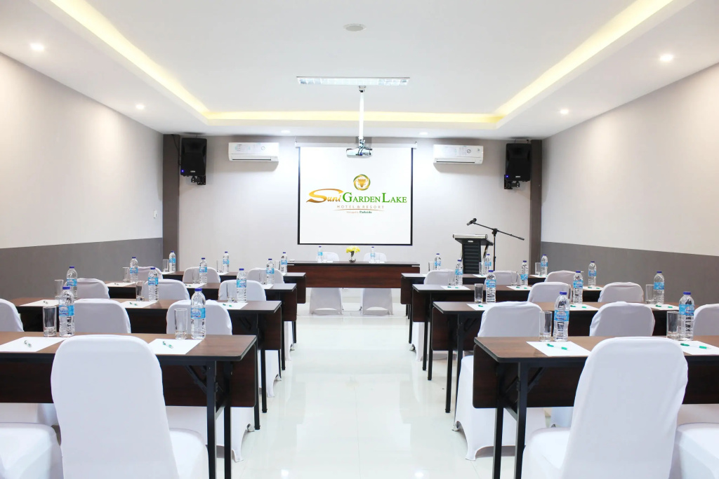 Suni Garden Lake Hotel and Resort Managed by Parkside