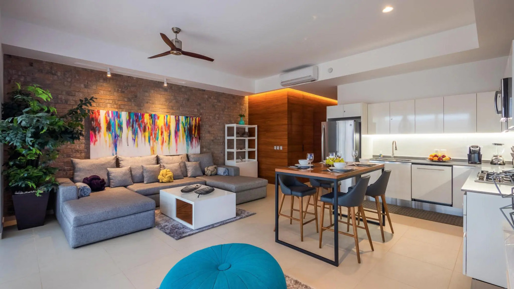 Loft 268-408 Spacious 2 Bedroom 2 Bathroom Zona Romantica