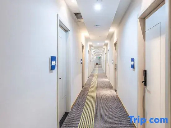 VImance Hotel