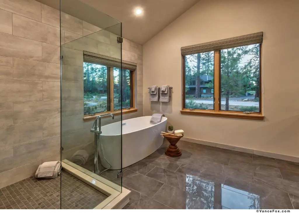 NEW 4BD Residence in the Signature Home Collection at Old Greenwood