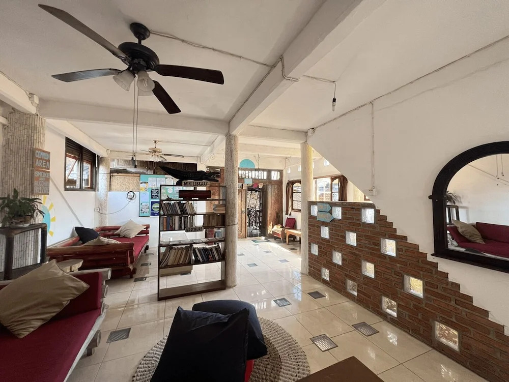 Seabreeze Hostel Bali