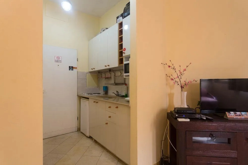 Britel Apartments