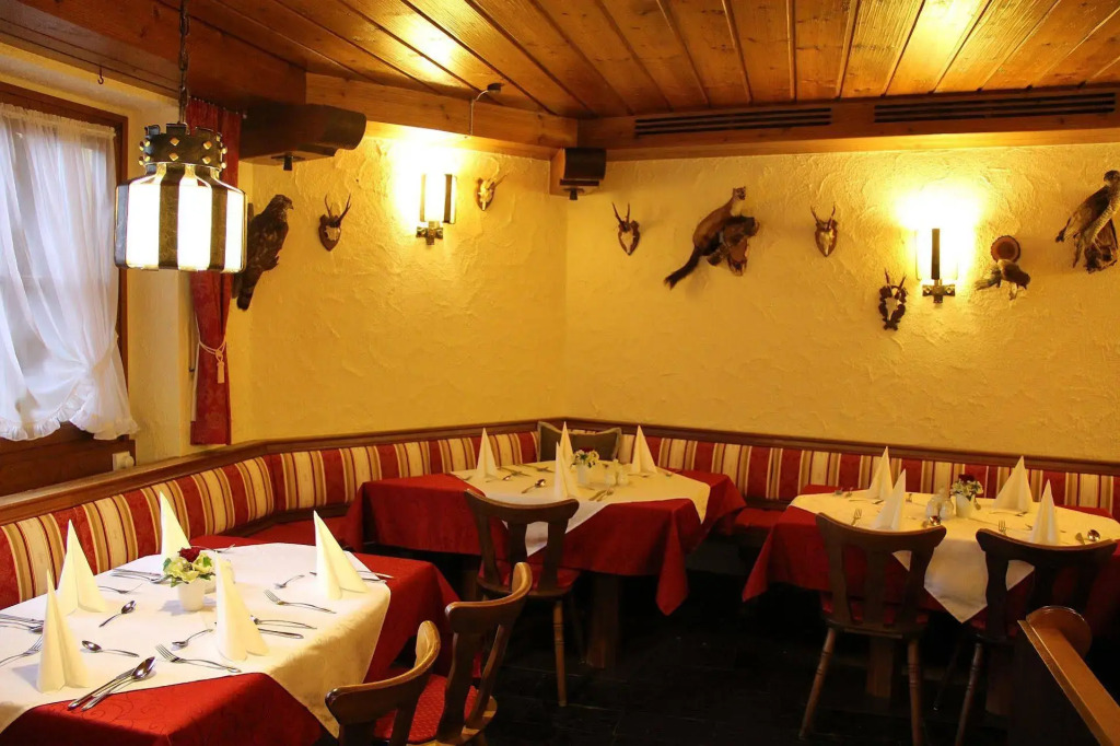 Hotel AlpinaRos