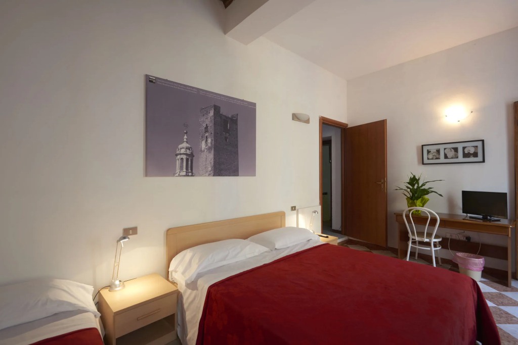 Residenza Accademia, MantegnaHotels