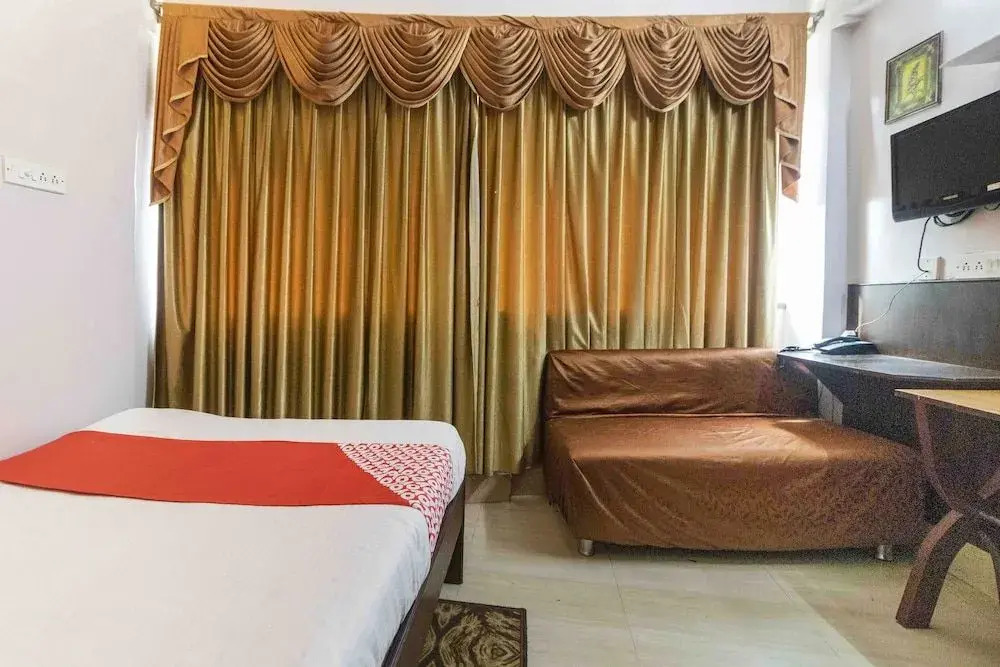 FabHotel Prime Swagatam International - Chinar Park