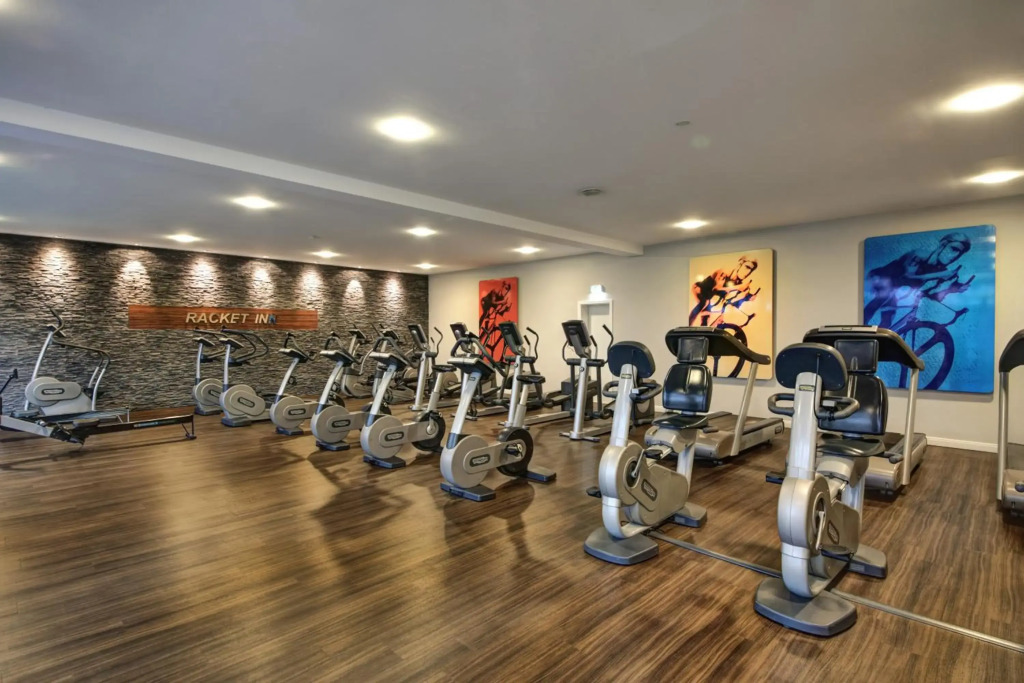 Sporthotel Racket Inn