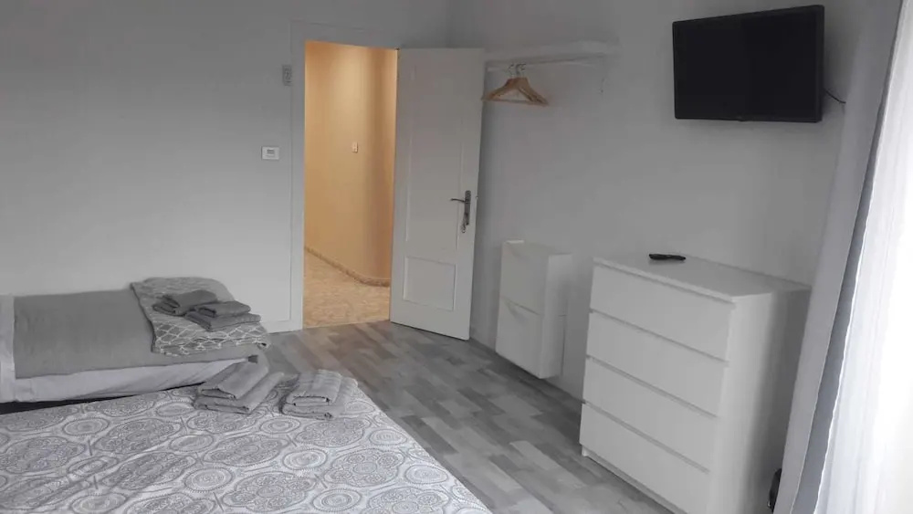 My Room Monzon