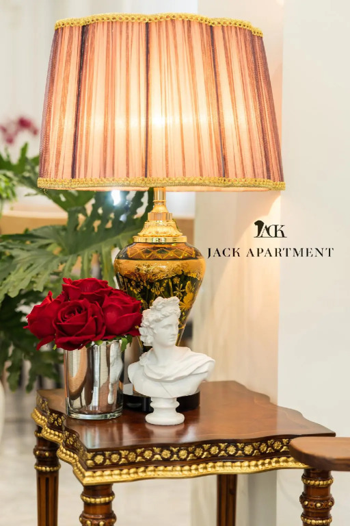 Ngan Ha Apartment Signature
