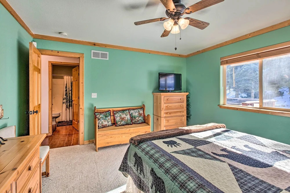 Stunning Angel Fire Home w/ Views: 3 Mi to Slopes