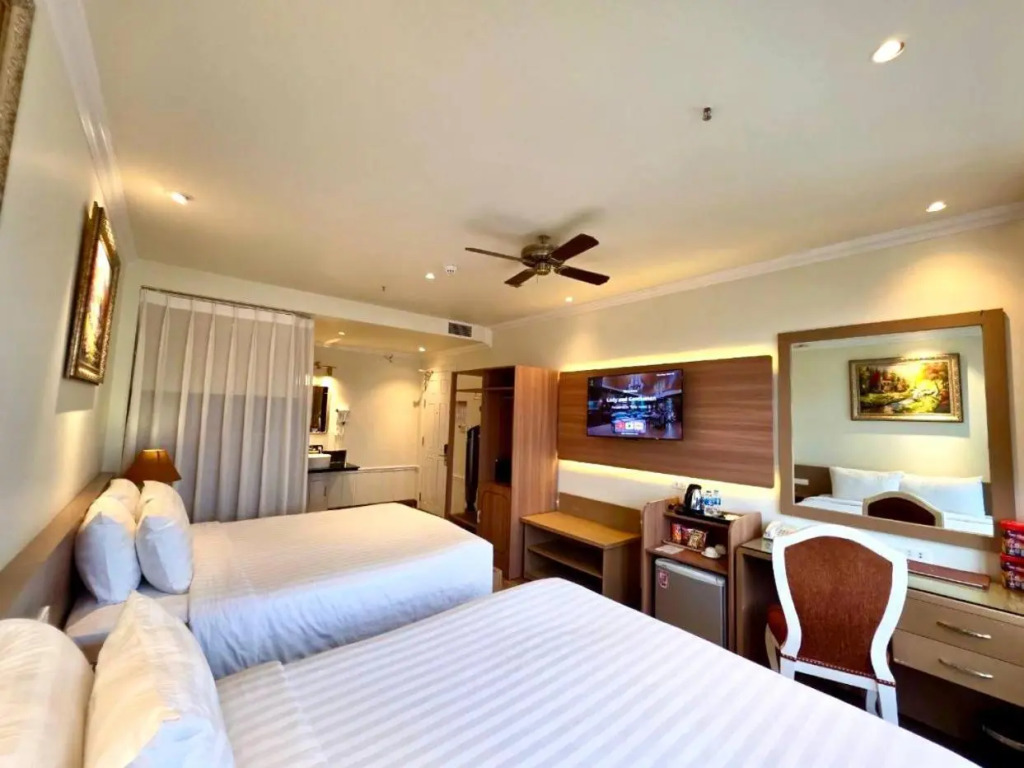 Tulip Hotel 2