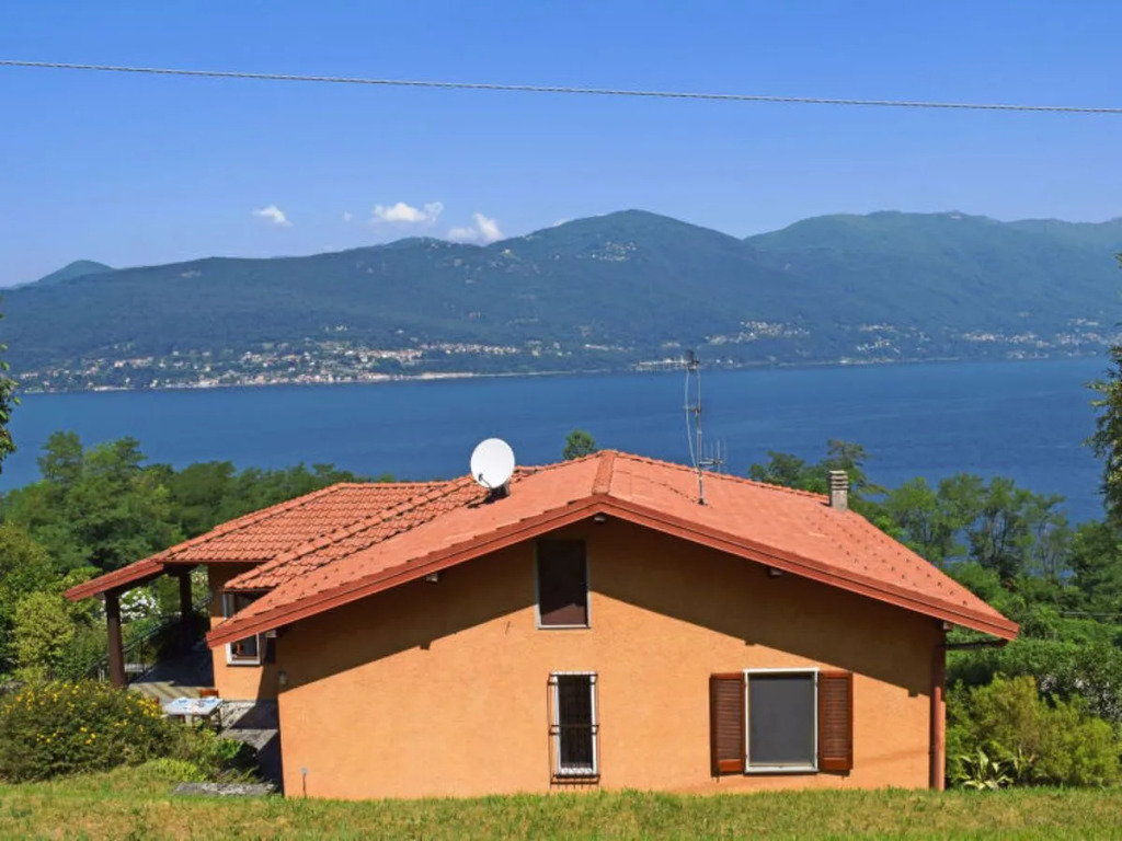 House Rossella Castelveccana