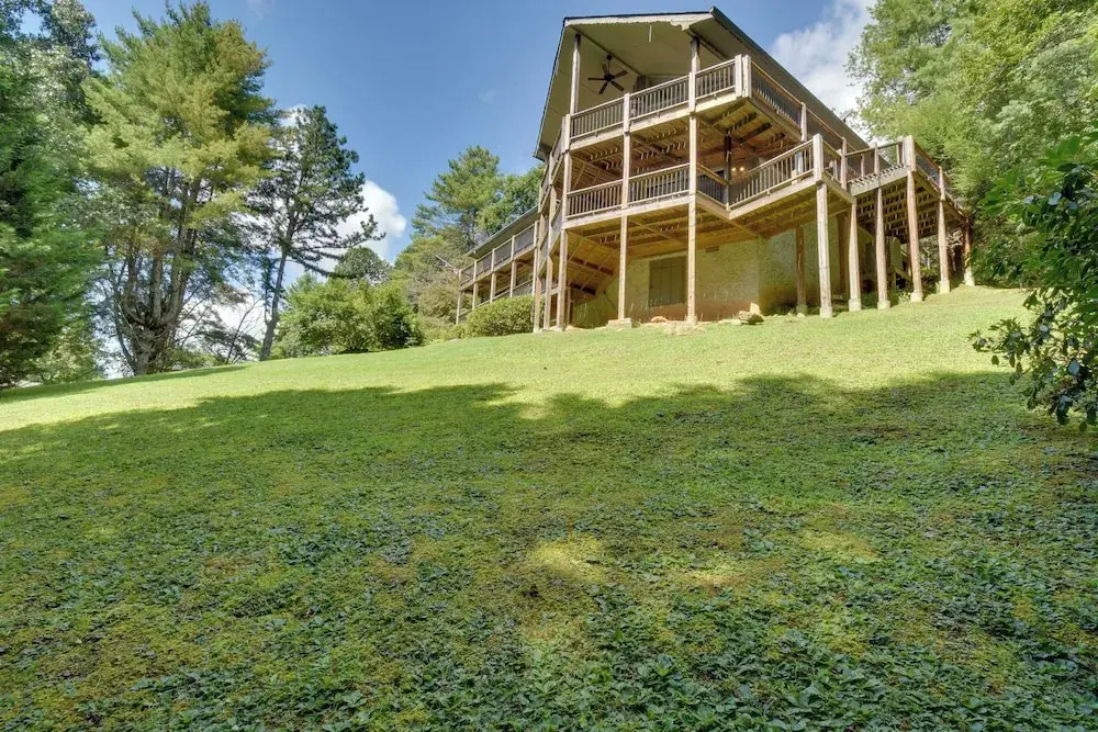 Stunning Dillard Home w/ Yard in Sky Valley!