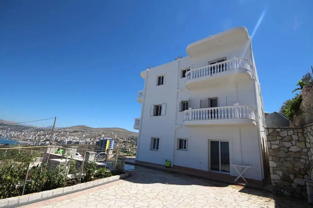 Vila Sulozeqi