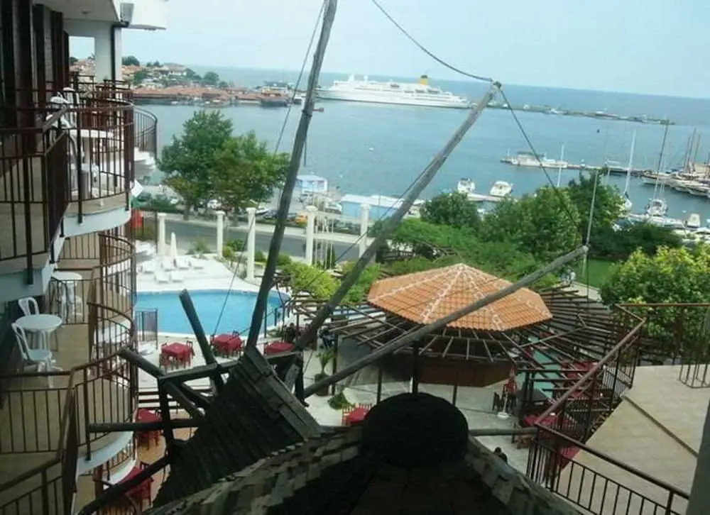 Menabria Nessebar