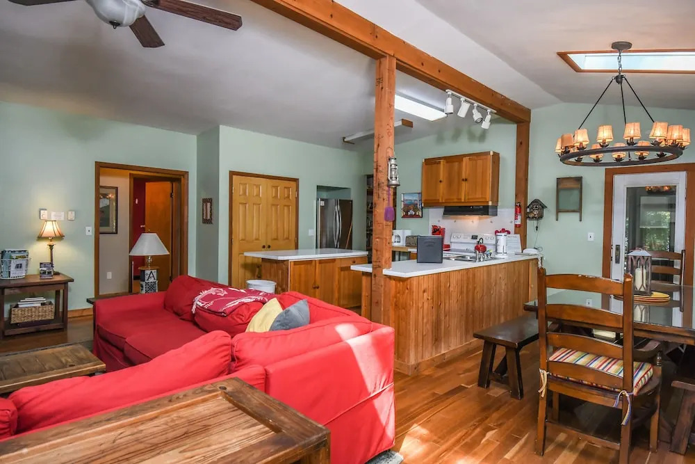 Golden Retreat 3 Bedroom House