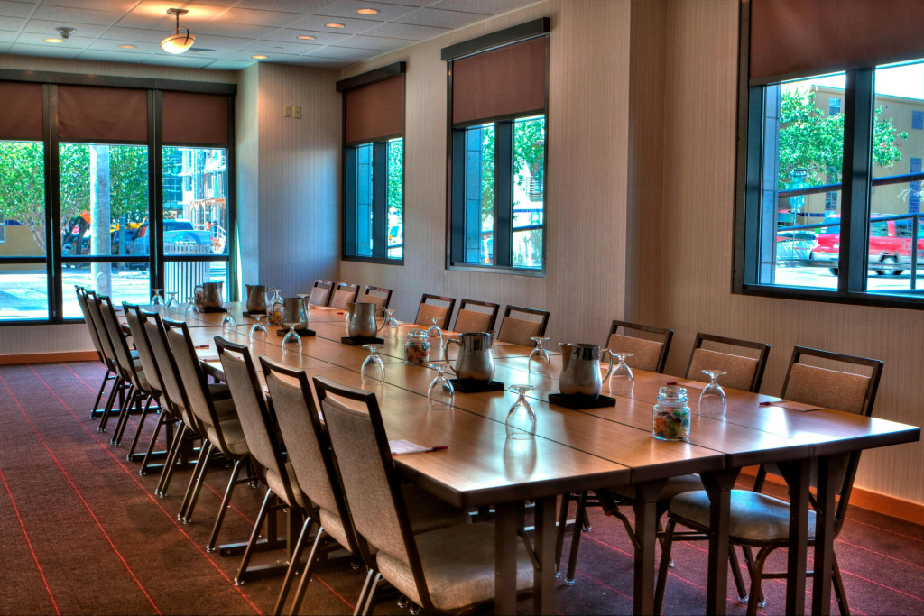 Residence Inn Austin Downtown / Convention Center