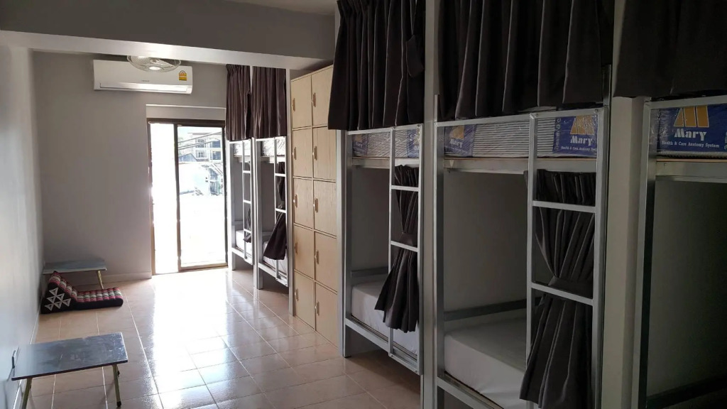 The Lucky Kata Hostel