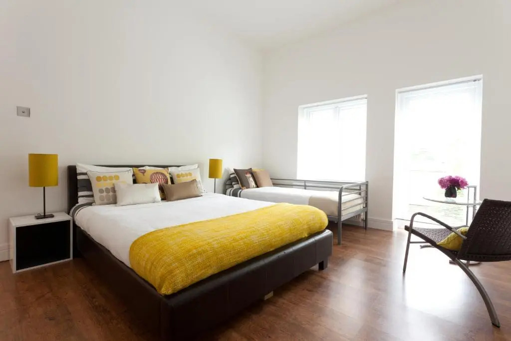 118 Brondesbury Road Apartments