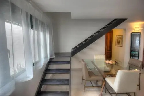 Beachfront 2 Bdr Apt D302