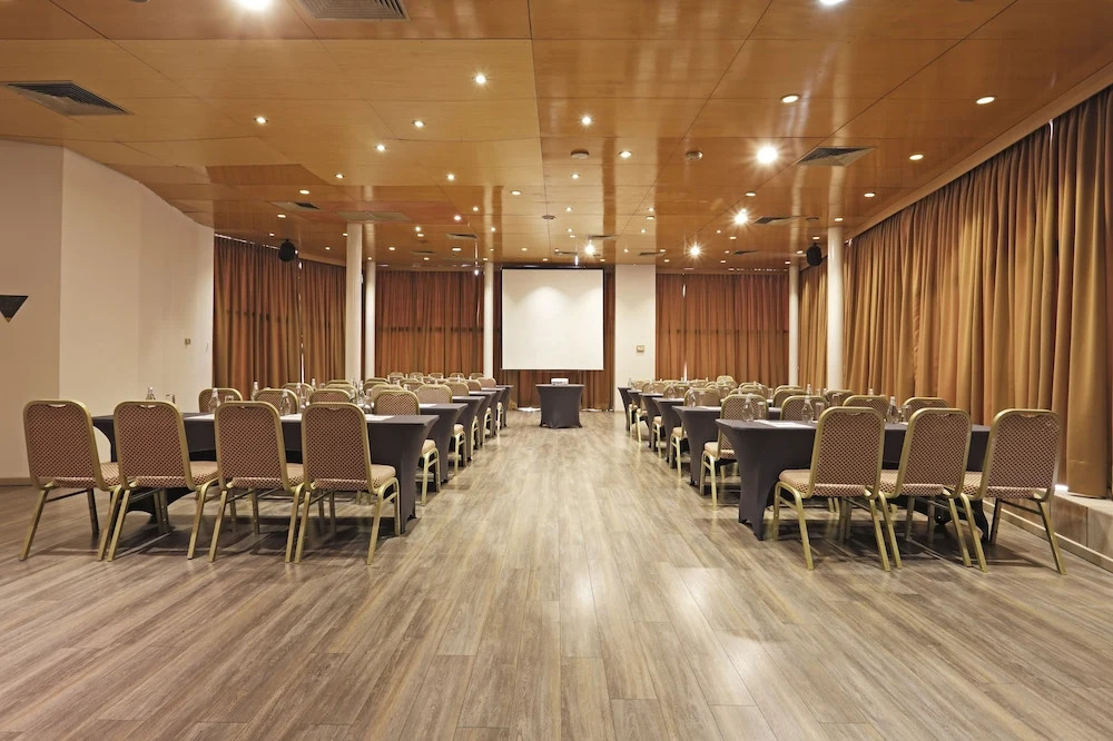 Studio 56 Apart Hotel by Terrado Iquique