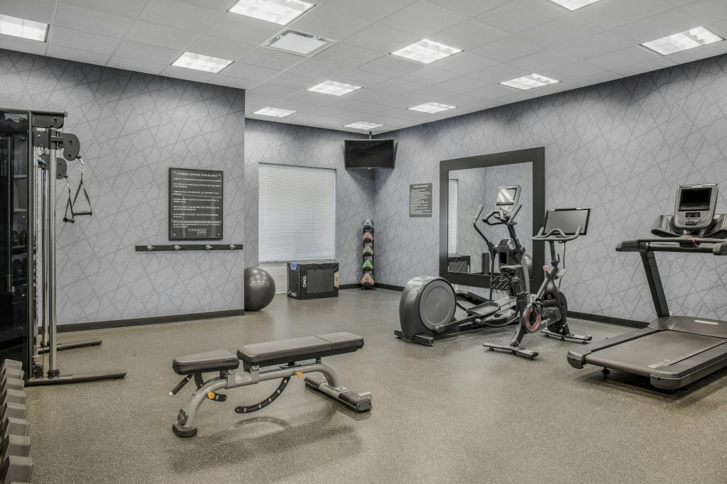 Homewood Suites by Hilton Winnipeg Airport - Polo Park