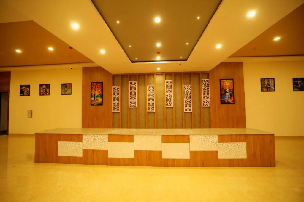 The Sky Imperial - Shahi Hotels & Resort